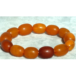 ANTIQUE AMBER BRACELET 16...