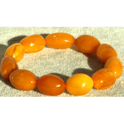 ANTIQUE AMBER BRACELET 16...